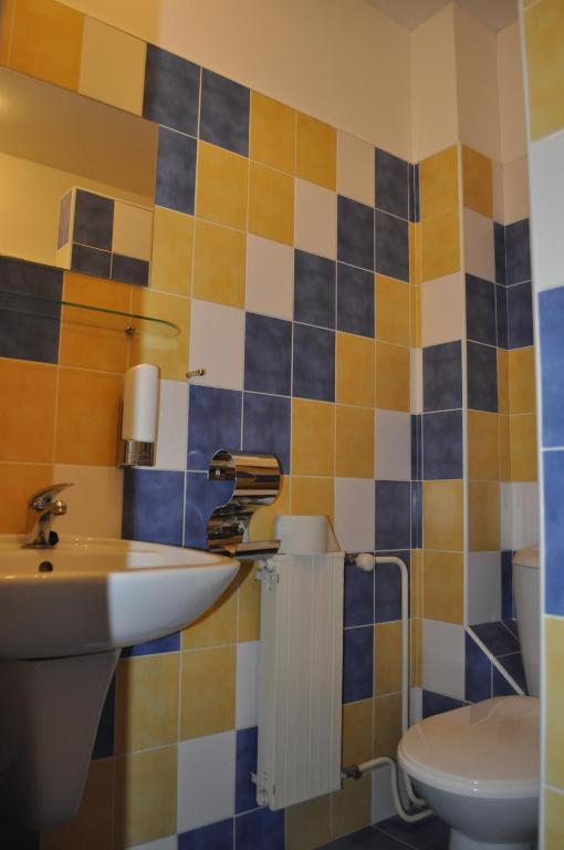 Trenčín Sport Hotel Ostrov الغرفة الصورة